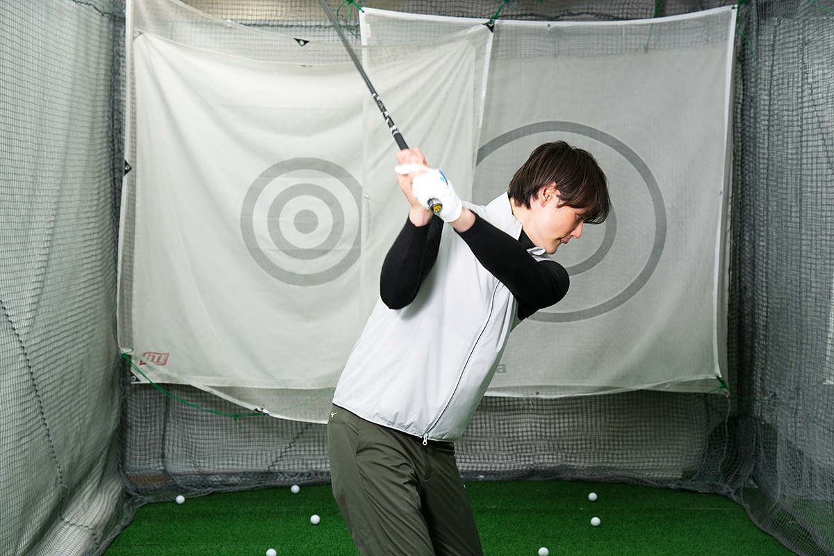 ベストスコア71の上重聡アナウンサーがミズノのフィッティングを体験。スイングの詳細解析で最適なシャフト＆スペックが見つかった