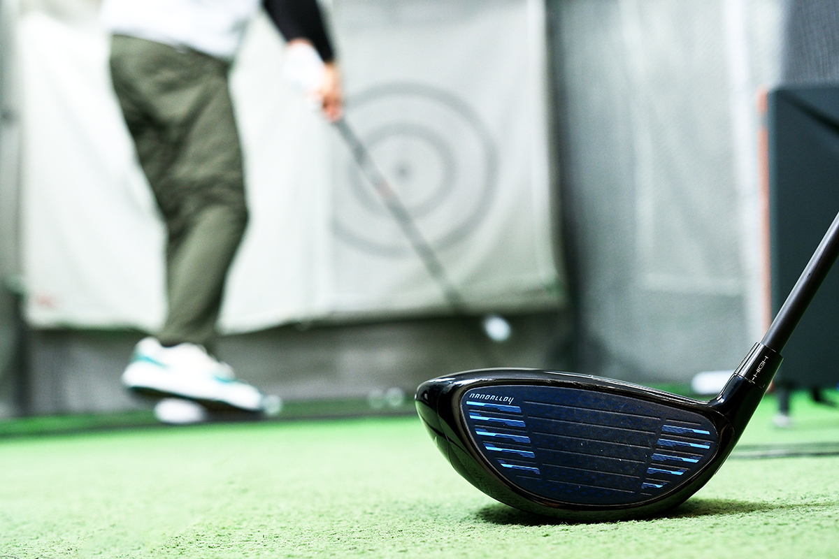 ドライバーではライ角をアップライトに調整することで、フェースが返りやすくなり、ボールのつかまりが良くなる