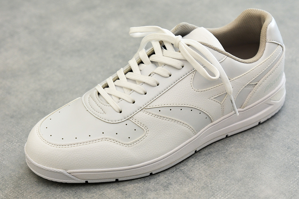 「CITY WIND GS」のホワイト×ホワイトカラー