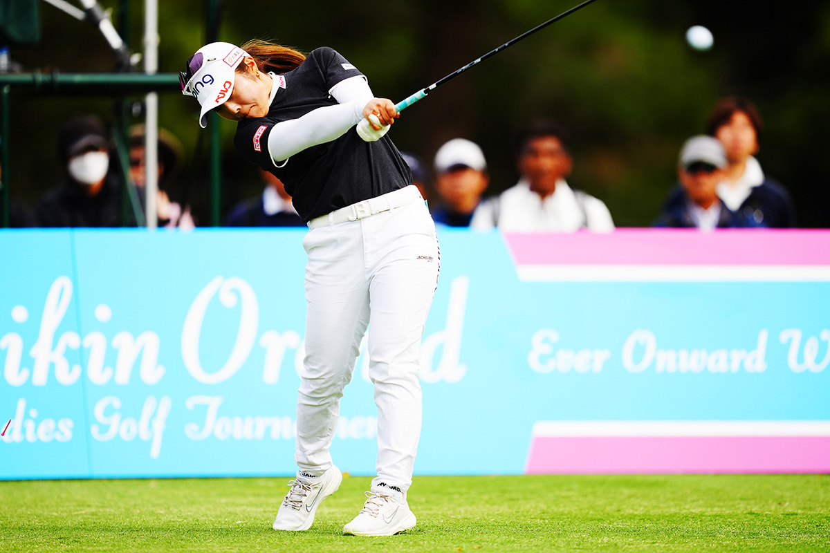 2位に4打差をつけて最終日を迎える　写真：DAN IMAI