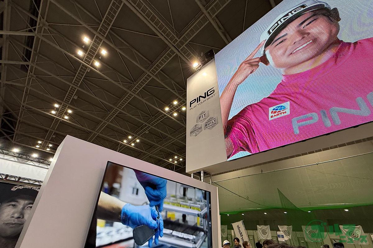新製品の展示だけでなく、クラブ組み立てに対するこだわりを表現したピンのブース