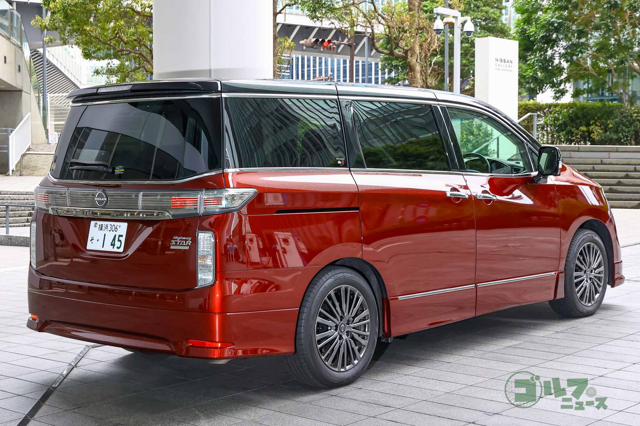 抑揚のあるボディラインがラグジュアリーとエレガンスを両立