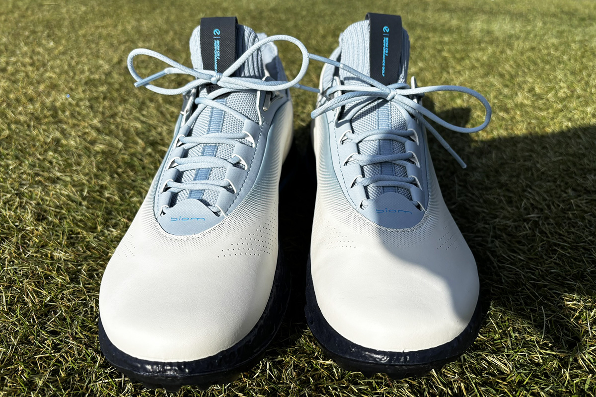 ECCO GOLF BIOM C5（エコー ゴルフ バイオム シー5）　超伸縮ニットソックス搭載モデル
