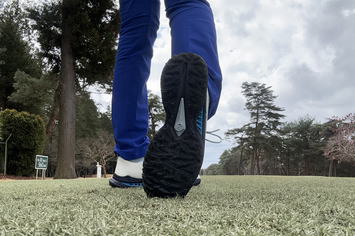 ECCO GOLF BIOM C5（エコー ゴルフ バイオム シー5）　超伸縮ニットソックス搭載モデル