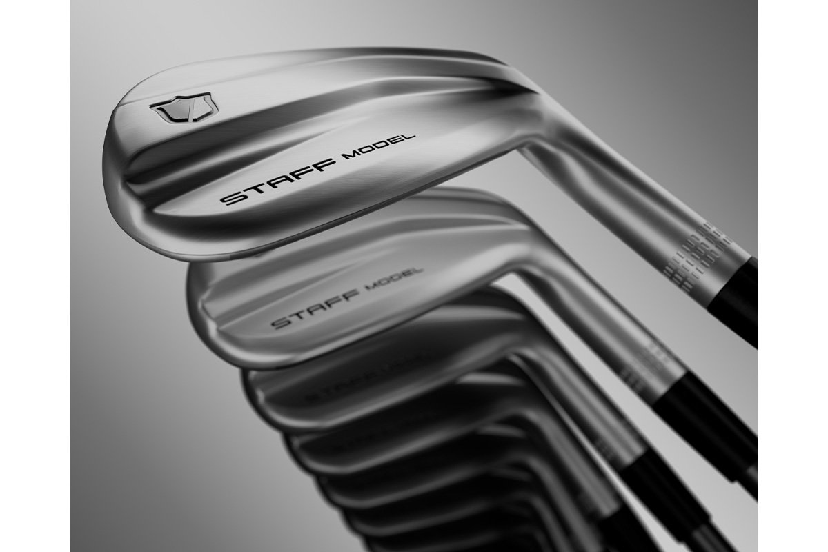 ウイルソン「STAFF MODEL XB IRONS」