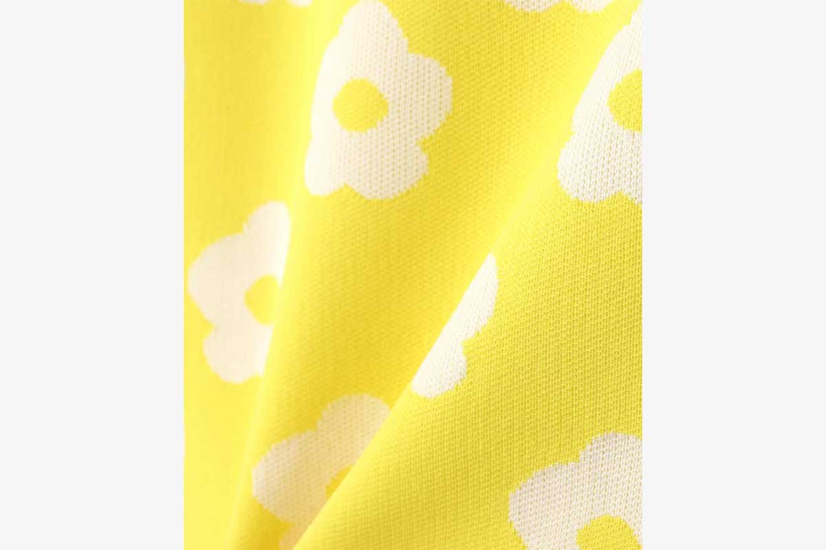 【CINEMA MONOTONE】花柄JQニットスカート／イエロー　1万8700円（税込み）　JACK BUNNY!!公式オンラインストアより