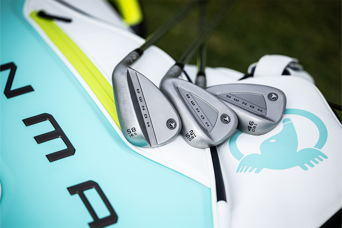 本間ゴルフのこだわりが詰まった「HONMA WEDGE」。ショートゲームを向上させたいなら、一度試打をしてみるのがおすすめ[写真：落合隆仁]
