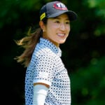 えっ、そっちで打つの?? ツアー1勝・35歳女子プロが衝撃の“左打ち”ラウンド敢行 違和感ゼロな圧倒的完成度が話題に