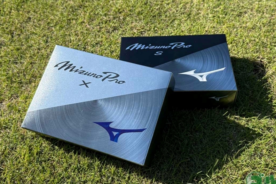 ニアピン賞の「Mizuno Pro」ボール