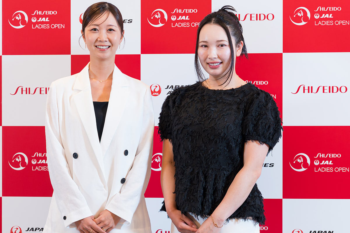 （左から）金澤志奈、小祝さくら　写真：土居凌祐