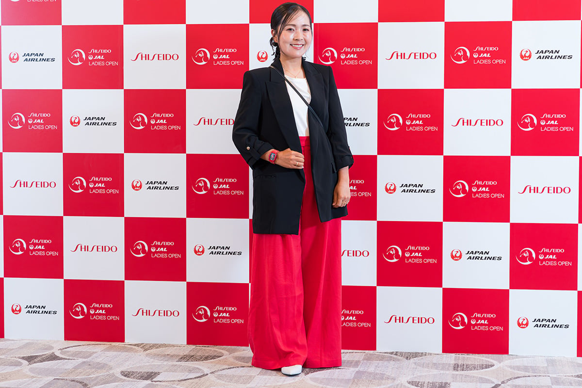 青木瀬令奈　写真：土居凌祐
