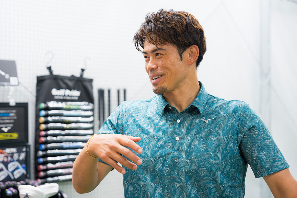 フィッティングは今の自分のスイングを客観視するきっかけになると話す今江さん　写真：土居凌祐