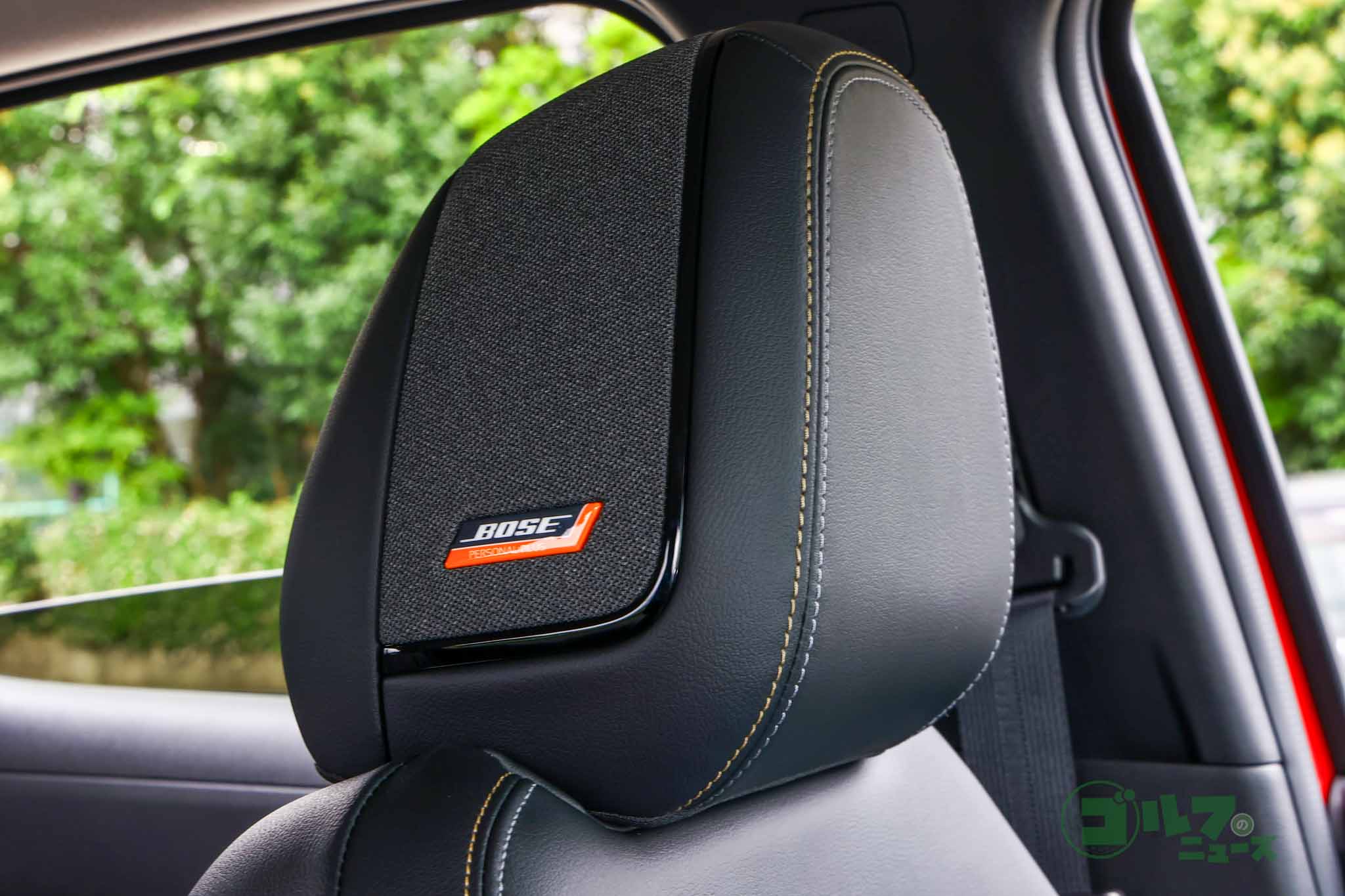 BOSEパーソナルプラスサウンドシステムはヘッドレストにスピーカーを備える