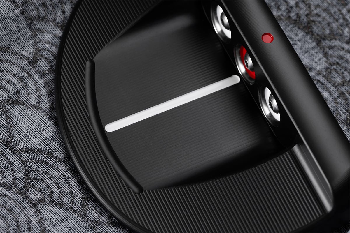 日本限定・数量限定モデル「JAPAN LIMITED GOLO 6.2R」（15万4000円、税込み）
