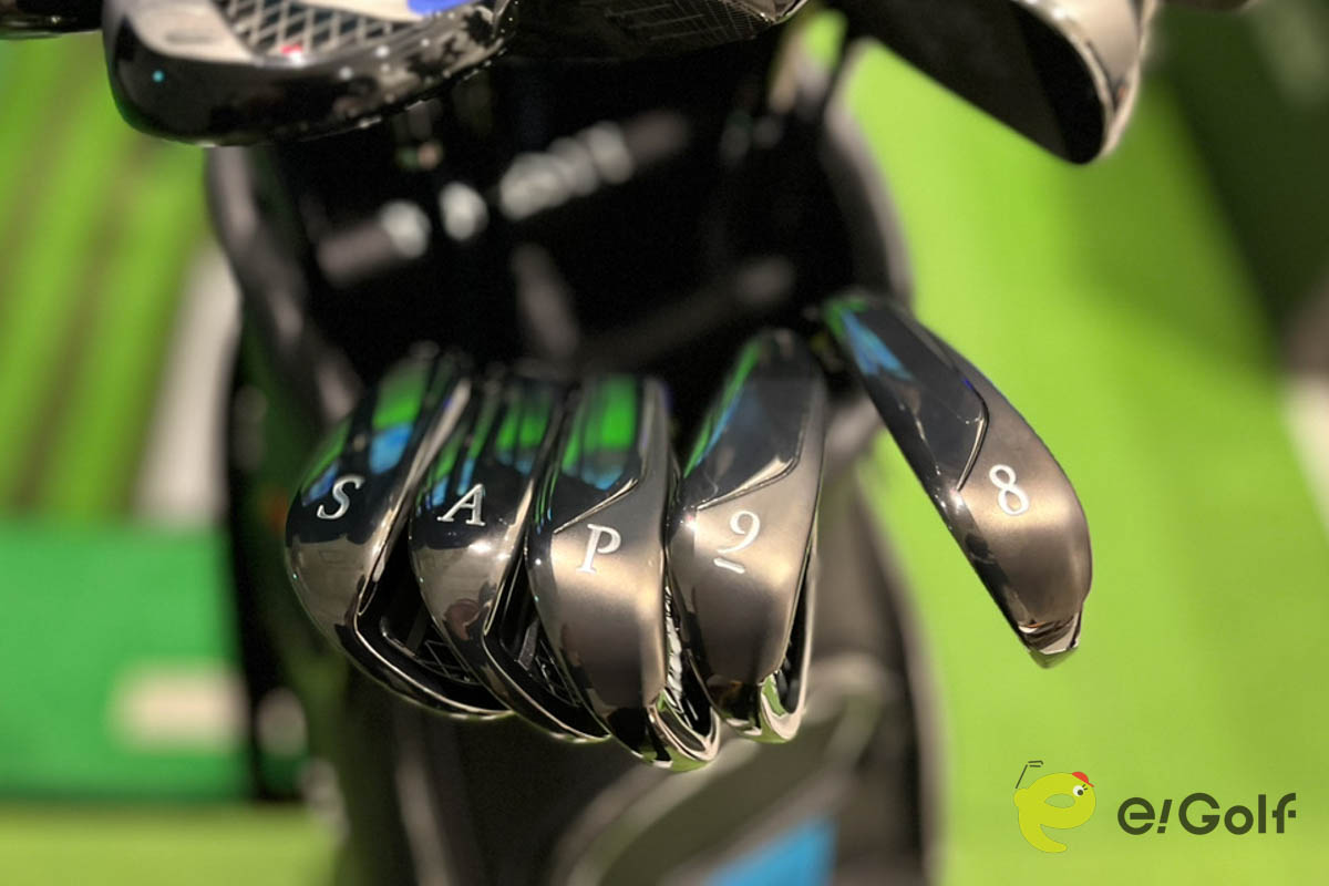 デビューコンボキャンペーンのアイアンコンボセットは、「マジェスティロイヤル」のアイアンセットを1セット購入し、WEBにて登録&申し込み後に、対象のハイブリッドが2本送られてくる