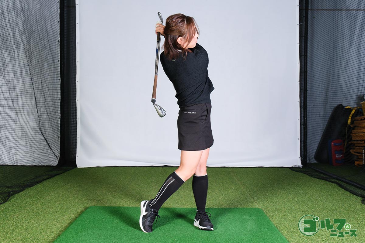 【ステップ1】重いものを体全体を大きく使って振る